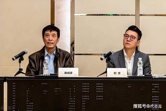 一边摸一边做爽的视频17国产